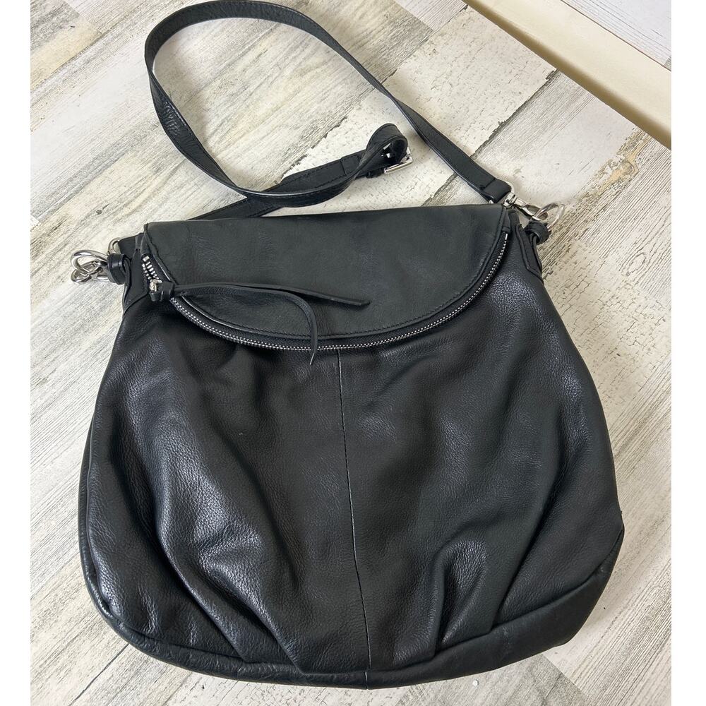Margot Women’s Black Leather Crossbody Bag Adjustable Strap Snap Closure New